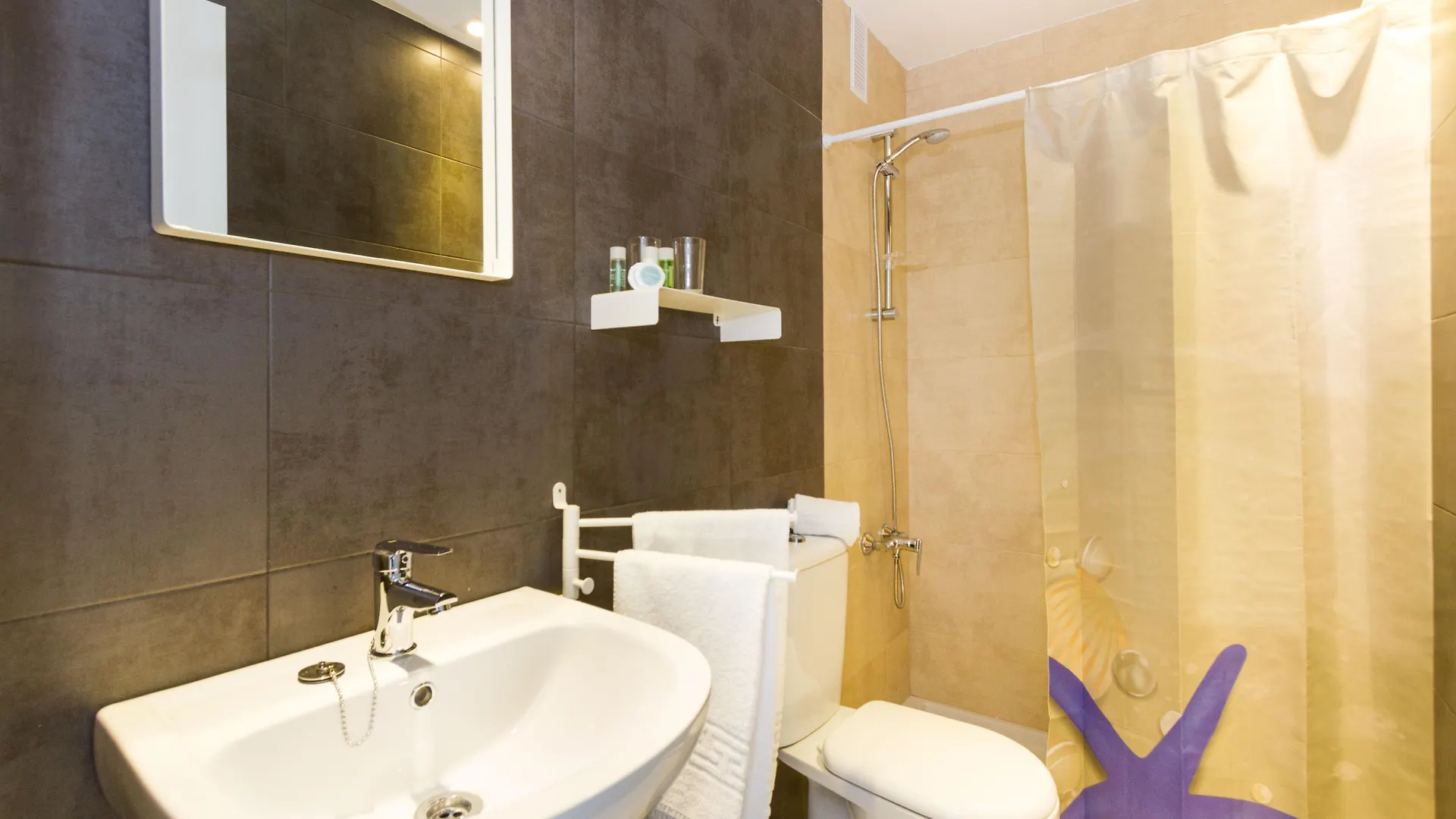 Jutlandia Family Resort Santa Ponsa 3*,  Spanien